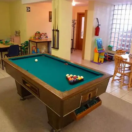 Elegant With Sauna, Cleaning Included Holiday home